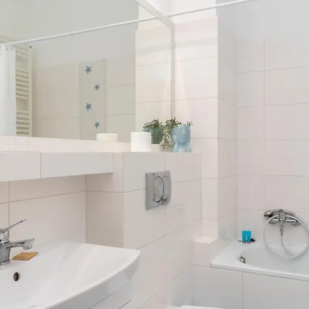Obozowa Sunny Apartman *